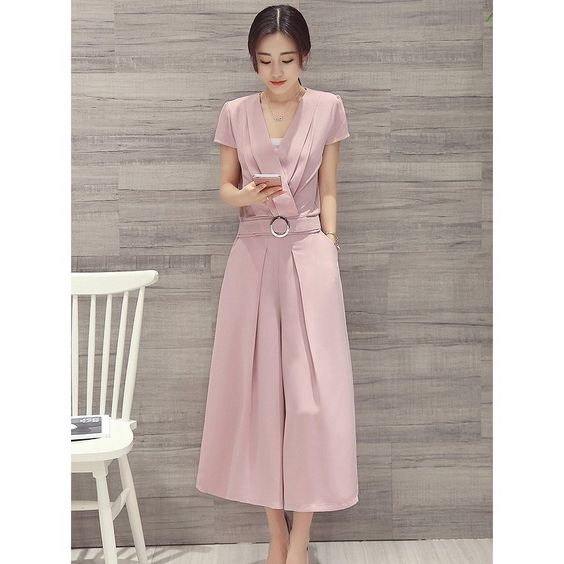 婚禮穿搭 　連身裙